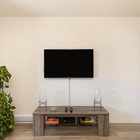 67 The Shades - Luxury Apartment In Umhlanga - Airconditioning Throughout And Inverter ダーバン エクステリア 写真